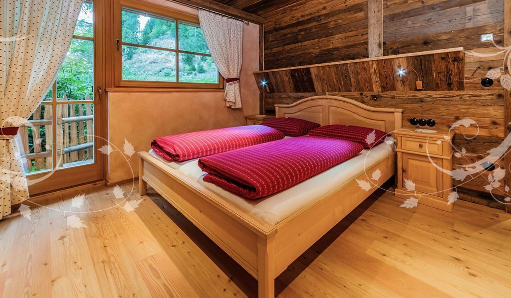Glinzhof Mountain Natur Resort Agriturismo Сан-Кандідо Номер фото