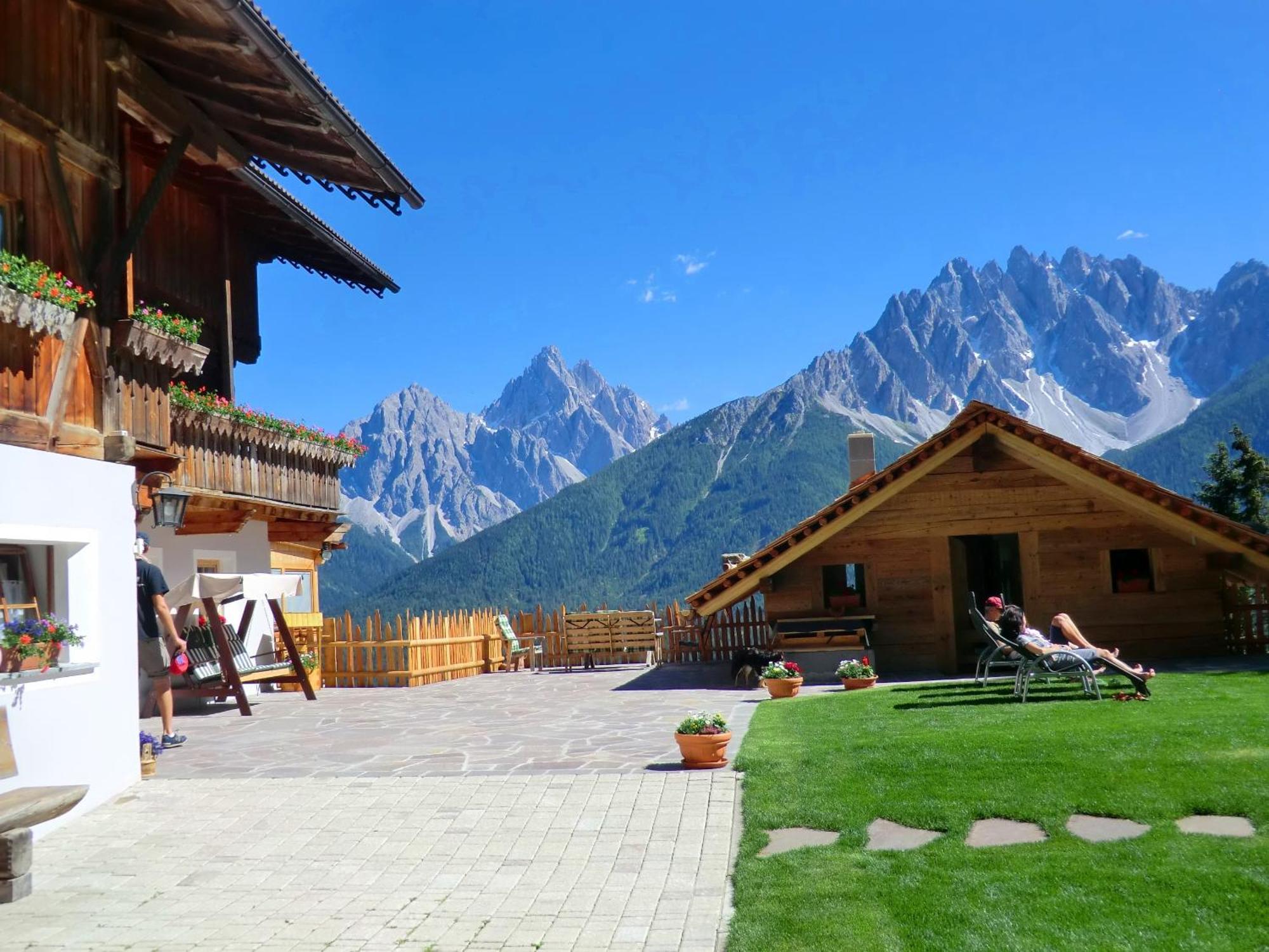 Glinzhof Mountain Natur Resort Agriturismo Сан-Кандідо Екстер'єр фото