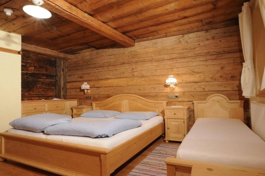 Glinzhof Mountain Natur Resort Agriturismo Сан-Кандідо Номер фото